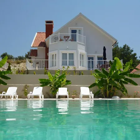 Villa Pine *