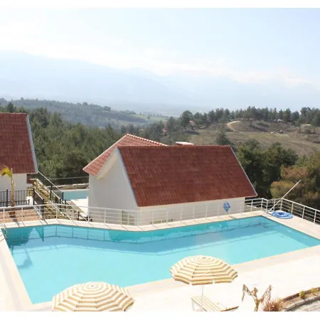 Villa Pine