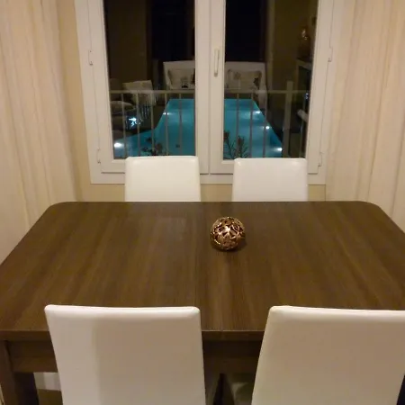Villa Pine